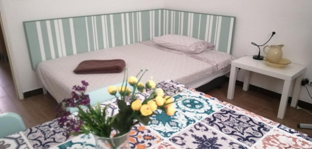 Casa Vacanza San Crispino, Boccetta. Messina Eksteriør billede